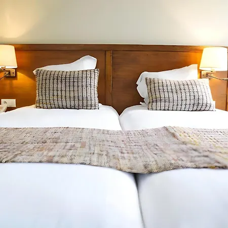 De Flandre Hotel 4*