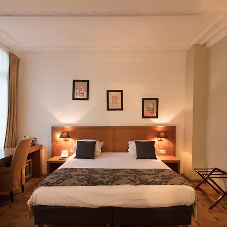 De Flandre Hotel 4*