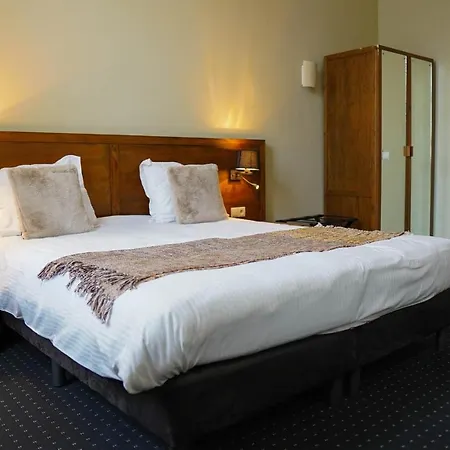 De Flandre Hotel 4*
