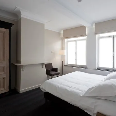 Hotel De Flandre 4*