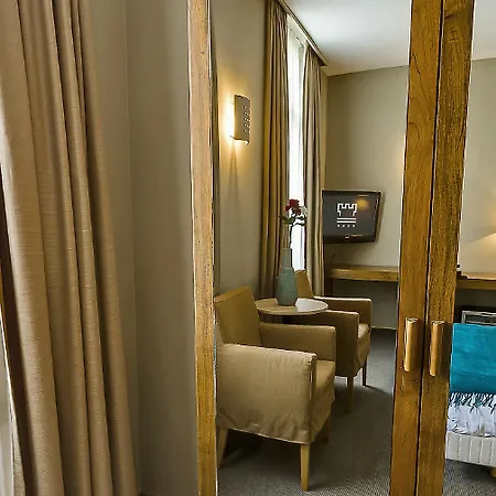 De Flandre Hotel 4*